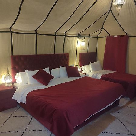 Sahara Dunes Luxury Camp Мерзуга Экстерьер фото