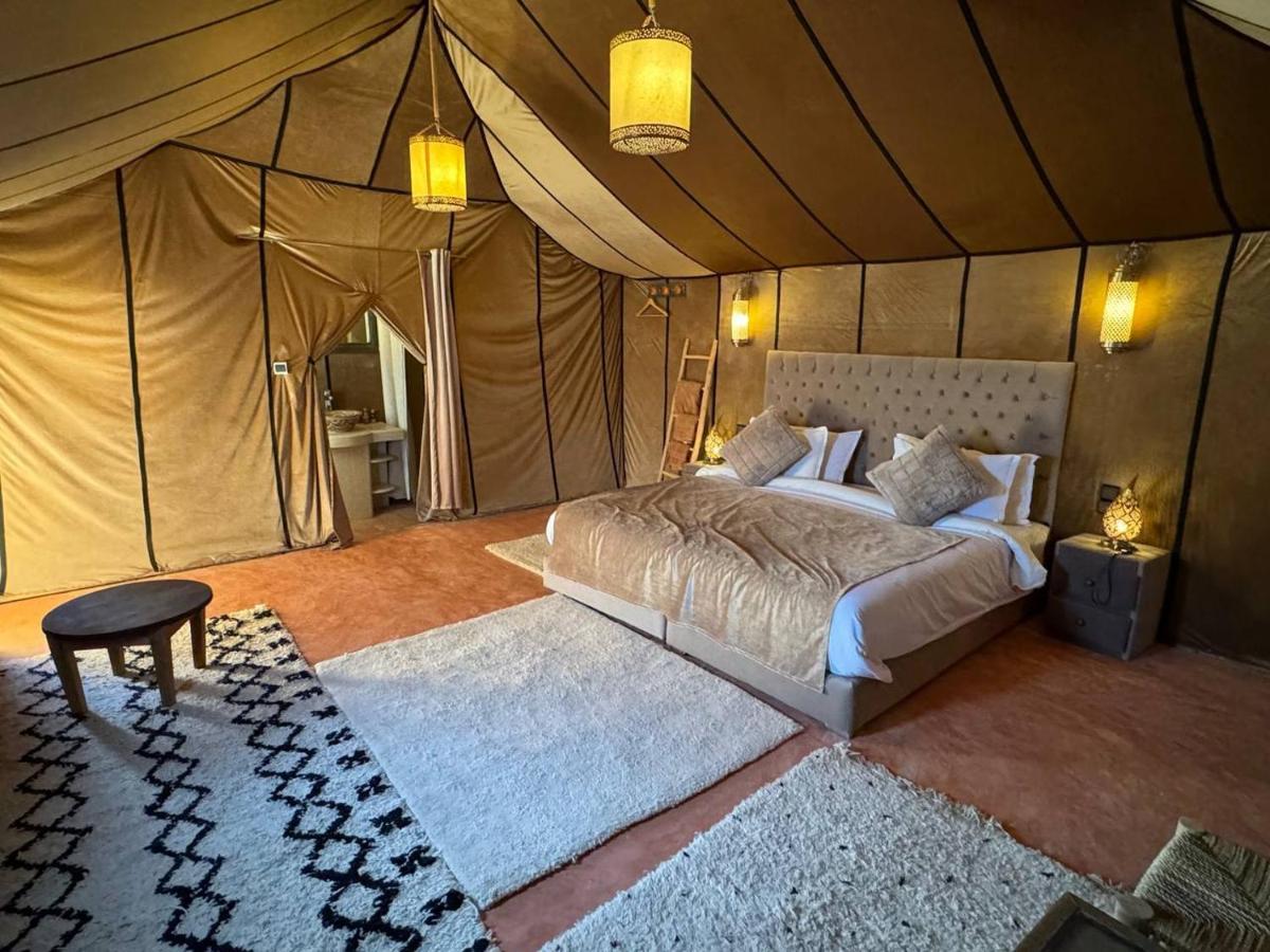 Sahara Dunes Luxury Camp Мерзуга Экстерьер фото