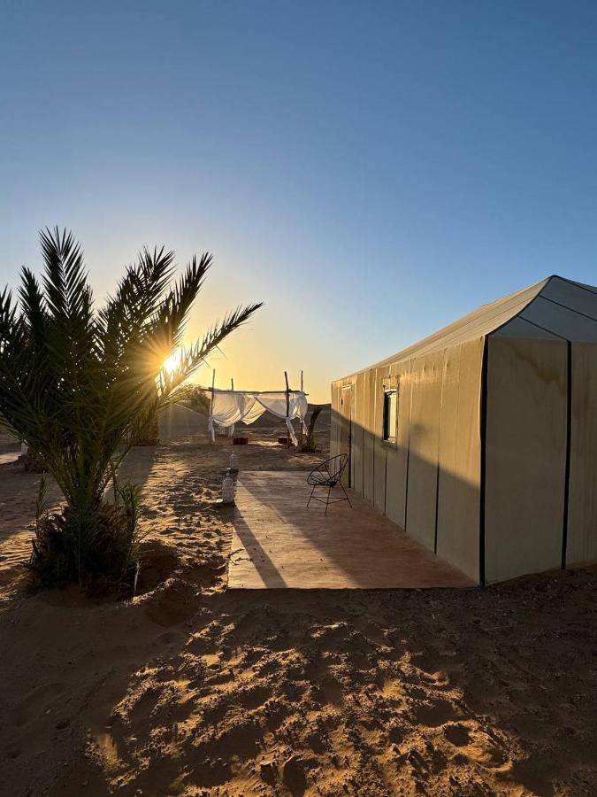 Sahara Dunes Luxury Camp Мерзуга Экстерьер фото